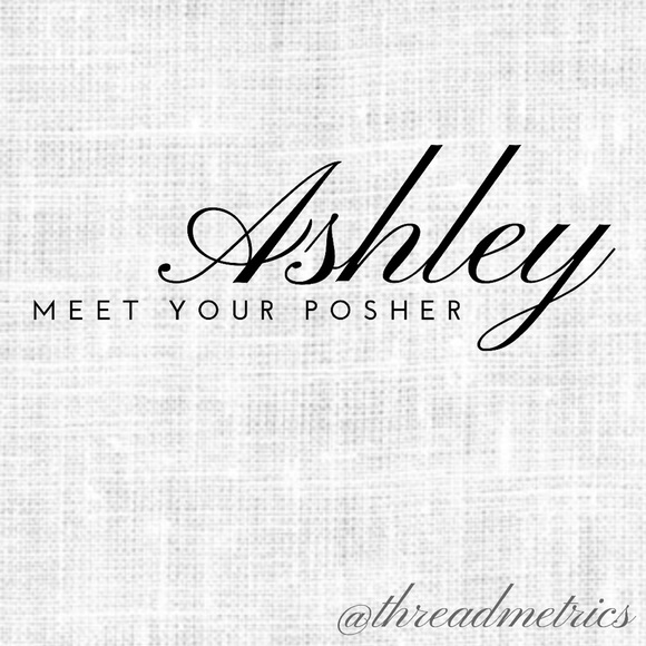 • A S H L E Y • - Picture 1 of 6